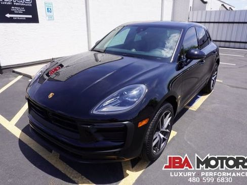 Used 2024 Porsche Macan AWD/4WD image 42