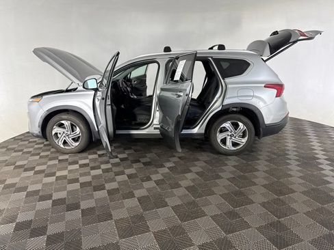 Used 2023 Hyundai Santa Fe SEL FWD image 11