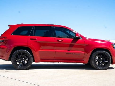 Used 2015 Jeep Grand Cherokee SRT w/ Quick Order Package 26J AWD/4WD image 6