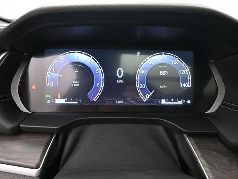 New 2025 Jeep Grand Cherokee L Limited image 7