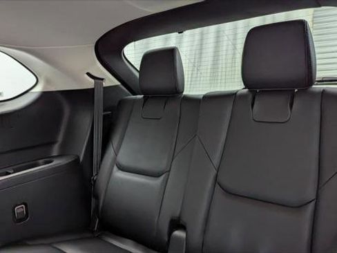 Used 2023 MAZDA CX-9 Touring image 18