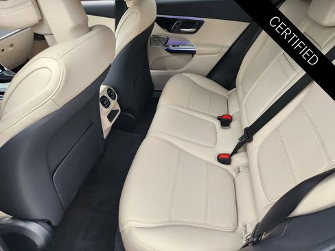 Certified 2025 Mercedes-Benz GLC 300 image 30