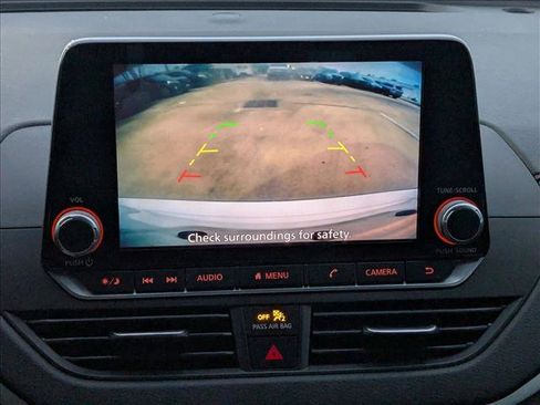 Used 2020 Nissan Altima 2.5 SR image 9