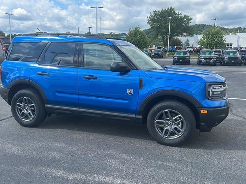 Used 2025 Ford Bronco Sport Big Bend w/ Convenience Package AWD/4WD image 3