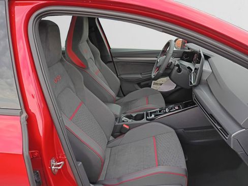 New 2025 Volkswagen GTI SE image 14