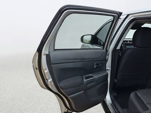 New 2026 Mitsubishi Outlander Sport ES AWD/4WD image 32