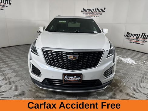 Used 2021 Cadillac XT5 Premium Luxury image 4