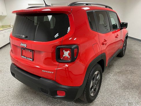 Used 2017 Jeep Renegade Sport w/ Power & Air Group image 5