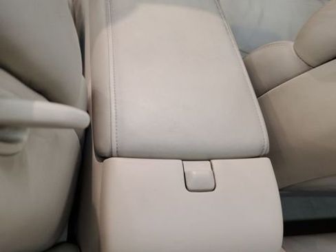 Used 2003 Lexus SC 430 Convertible image 27