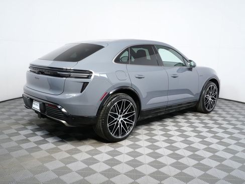 New 2026 Porsche Macan Turbo Electric image 25