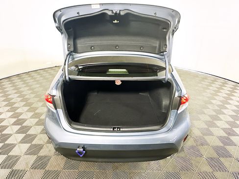 Used 2025 Toyota Corolla LE w/ LE Premium Package FWD image 31