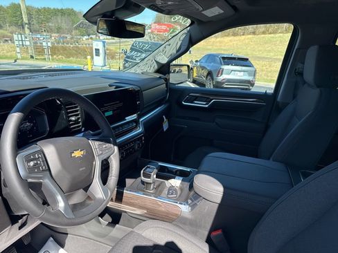 New 2026 Chevrolet Silverado 1500 LT image 13