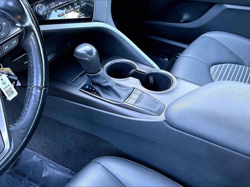 Used 2023 Toyota Camry SE w/ Blackout Package (TMS) FWD image 18