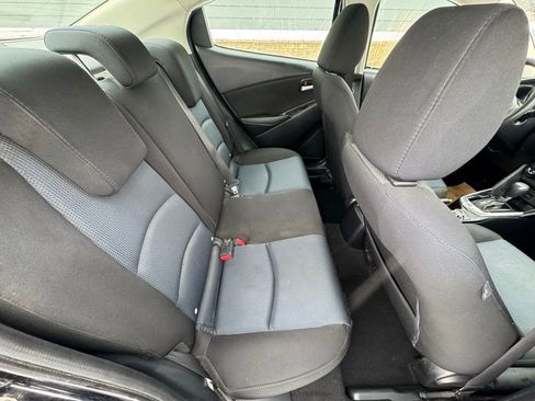 Used 2017 Toyota Yaris iA FWD image 13