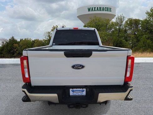 Used 2024 Ford F250 XLT w/ FX4 Off-Road Package image 4