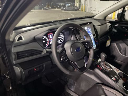 Used 2026 Subaru Crosstrek 2.5i Limited AWD/4WD image 9