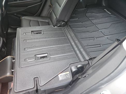 Used 2023 GMC Terrain AT4 w/ LPO, Floor Liner Package AWD/4WD image 24