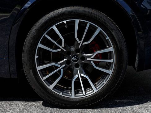 Certified 2023 Maserati Grecale Modena AWD/4WD image 46