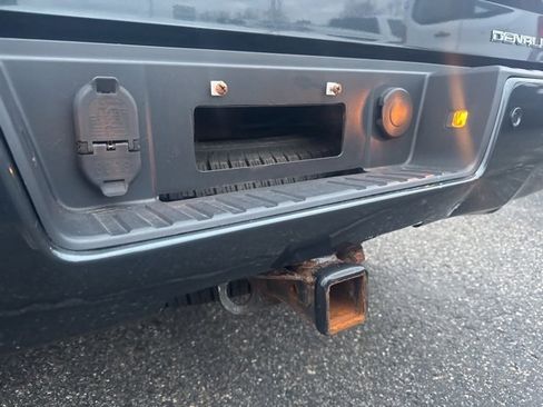 Used 2018 GMC Sierra 1500 Denali image 21