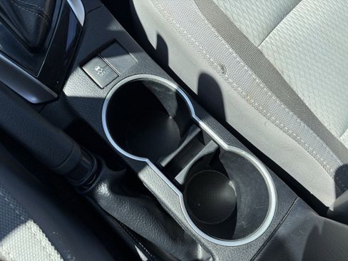 Used 2018 Toyota Corolla LE w/ LE Premium Package w/Moonroof FWD image 21