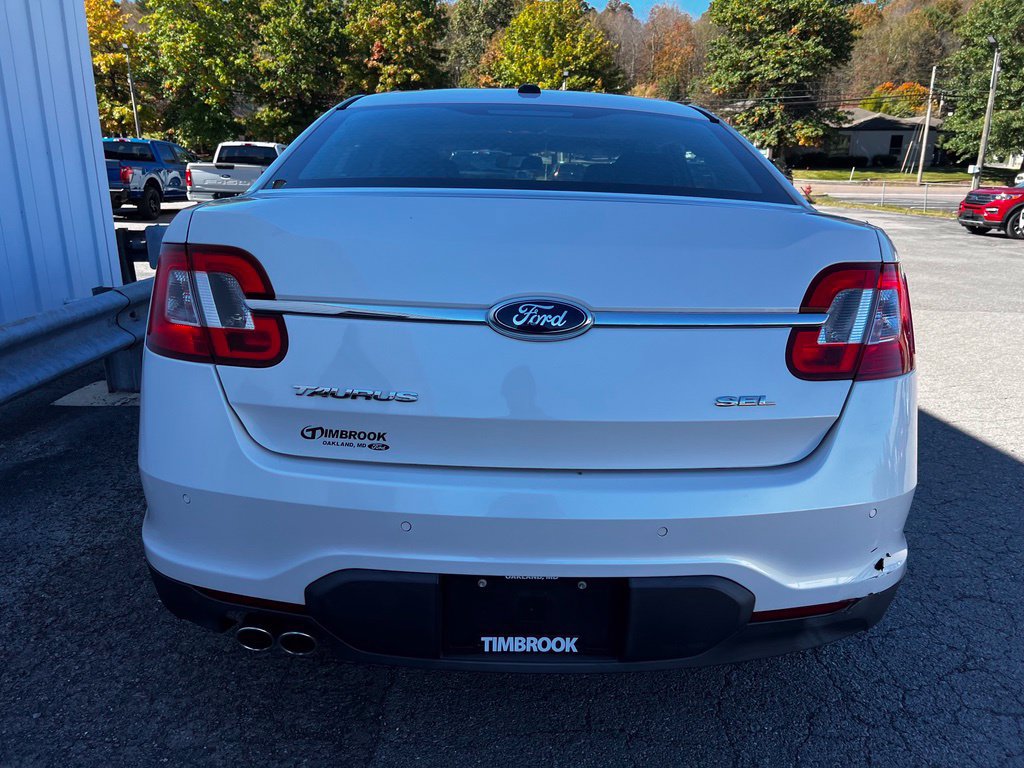 Used 2012 Ford Taurus SEL FWD image 6