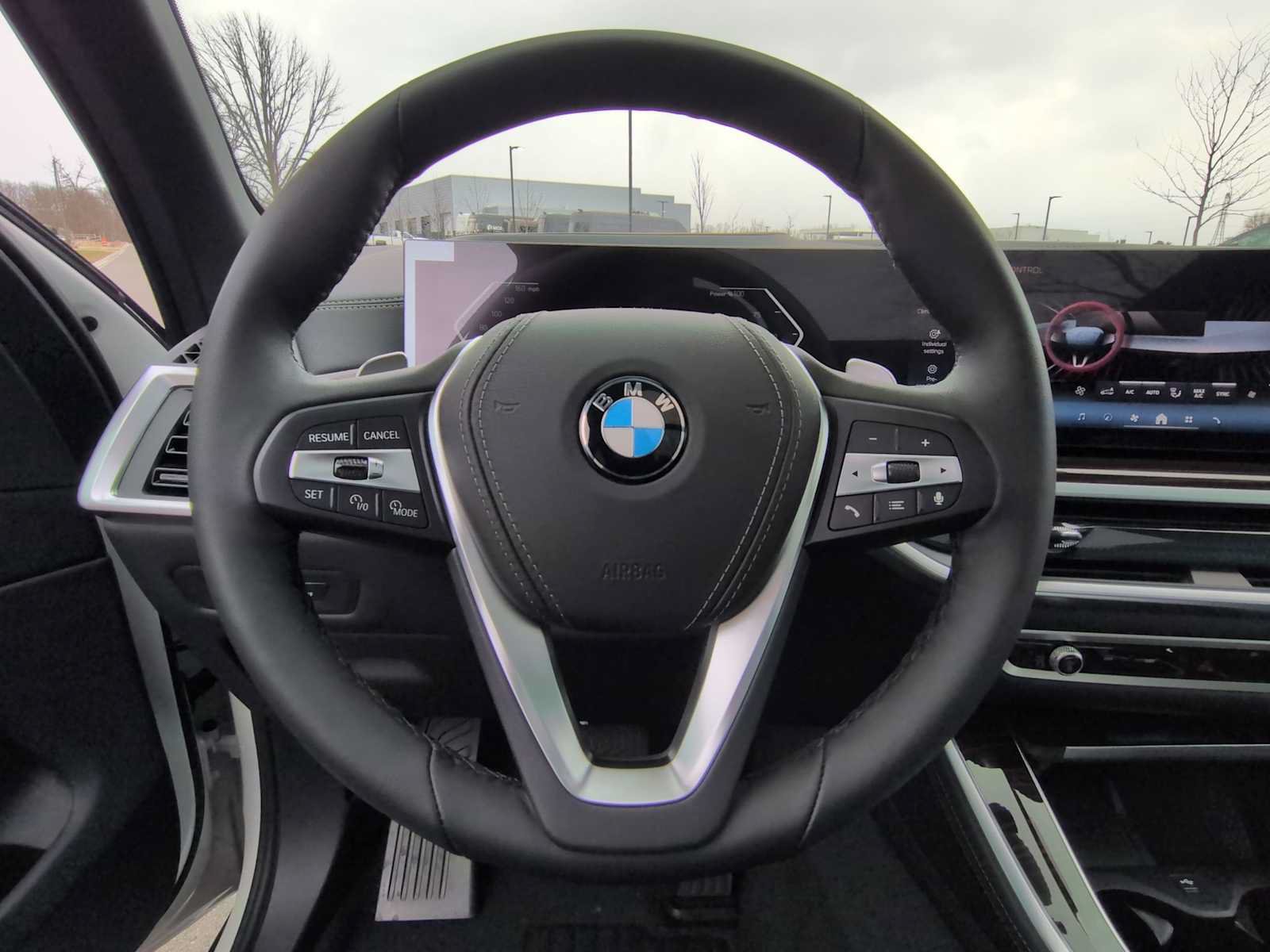 Used 2026 BMW X5 xDrive40i w/ Premium Package AWD/4WD image 24