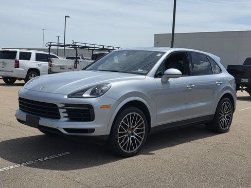 Used 2020 Porsche Cayenne AWD/4WD image 1