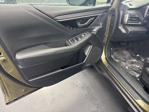 Used 2022 Subaru Outback Limited image 30