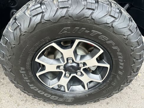 Used 2021 Jeep Wrangler Unlimited Rubicon image 4