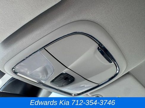 Used 2022 Jeep Cherokee Trailhawk w/ Technology Group B image 33