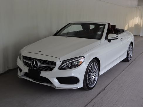 Used 2018 Mercedes-Benz C 300 4MATIC Cabriolet image 23
