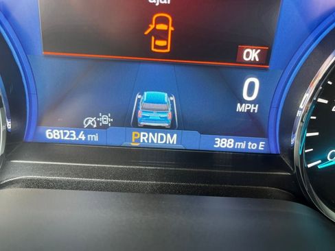 Used 2024 Ford Expedition Max XLT image 19