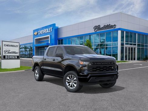 New 2026 Chevrolet Silverado 1500 Custom RWD image 2