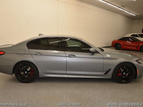Used 2023 BMW 530i w/ M Sport Package image 7