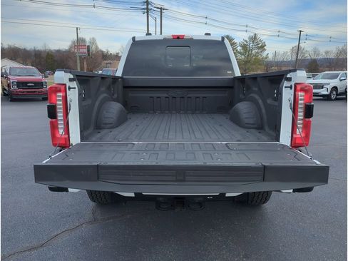 Used 2024 Ford F350 Lariat w/ Lariat Ultimate Package image 29