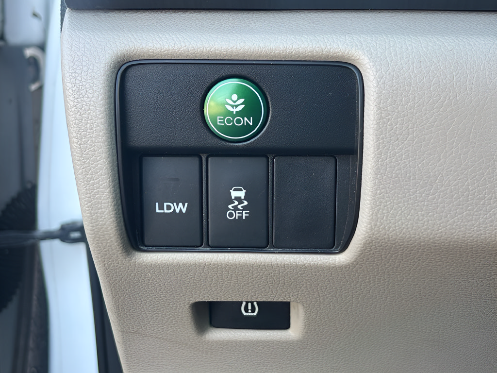 Used 2015 Honda Accord EX-L image 19