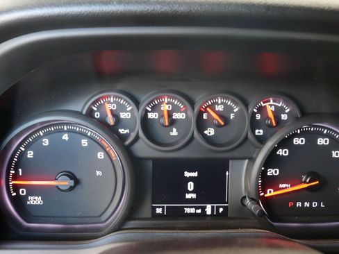 Used 2025 Chevrolet Silverado 2500 W/T w/ WT Convenience Package RWD image 11