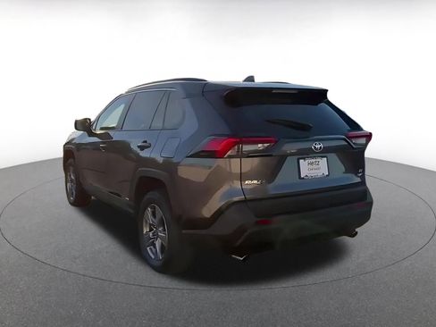 Used 2025 Toyota RAV4 LE image 10