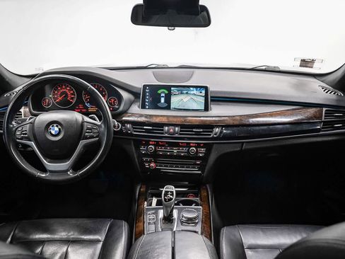 Used 2018 BMW X5 sDrive35i image 12