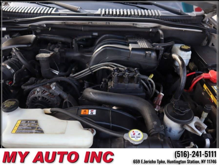 Used 2010 Ford Explorer XLT AWD/4WD image 23