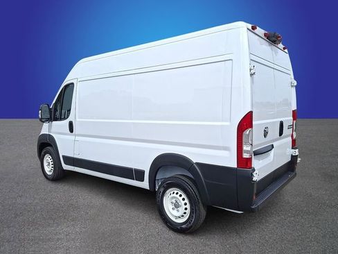 Used 2024 RAM ProMaster 2500 w/ Safety Group image 5