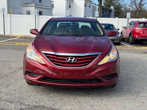 Used 2012 Hyundai Sonata GLS FWD image 3