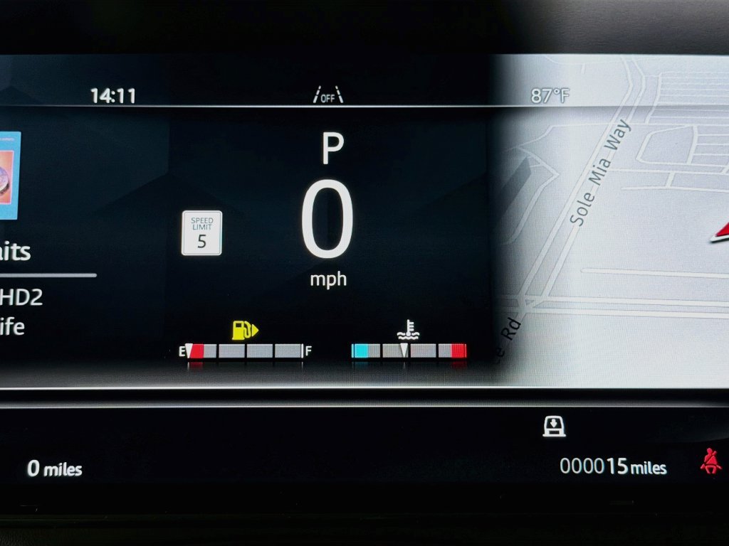 New 2027 Land Rover Range Rover Sport Dynamic SE AWD/4WD image 12