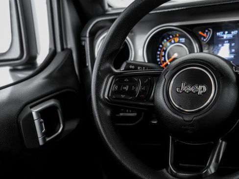 Used 2020 Jeep Wrangler Unlimited Sport AWD/4WD image 15
