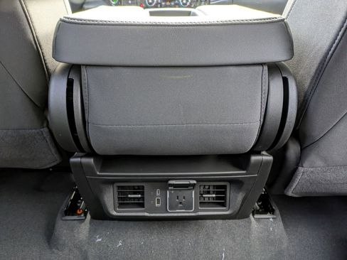 New 2026 GMC Sierra 2500 SLE w/ SLE Value Package; image 33