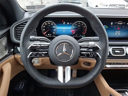 Certified 2026 Mercedes-Benz GLS 580 4MATIC image 22