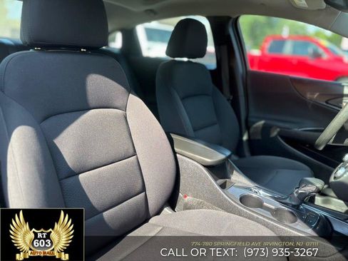 Used 2024 Chevrolet Malibu LT FWD image 13
