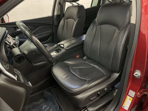 Used 2020 Buick Envision Essence image 13