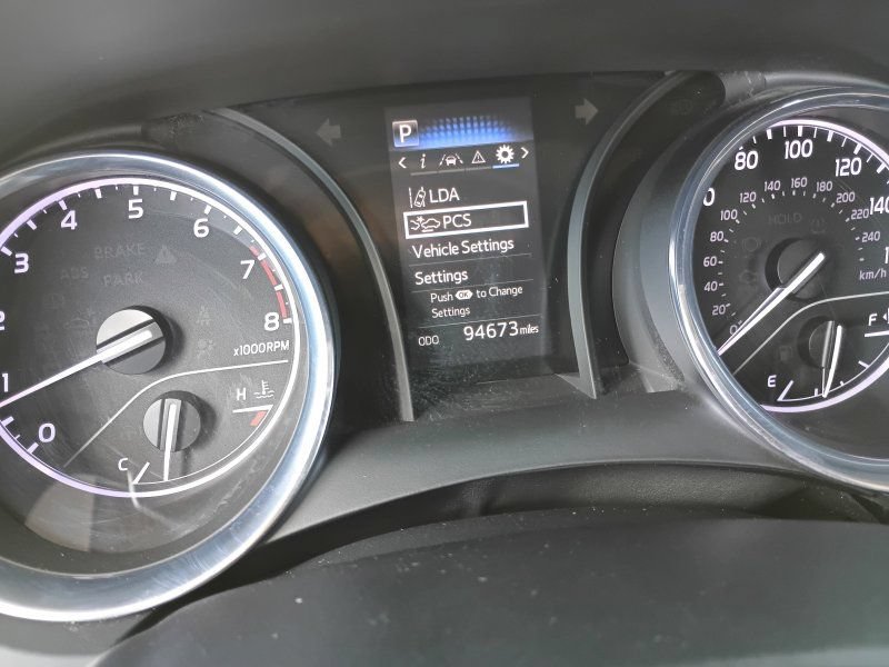 Used 2019 Toyota Camry SE FWD image 13