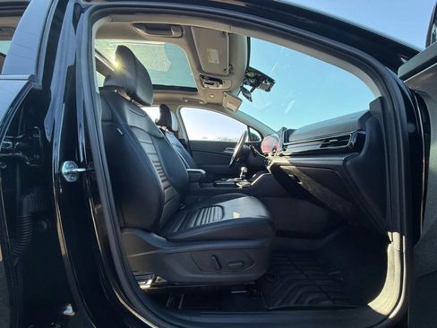Used 2023 Kia Sportage SX AWD/4WD image 14